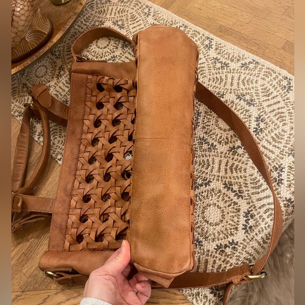 Anabaglish Hadley woven leather crossbody tote bag - Picture 6 of 12